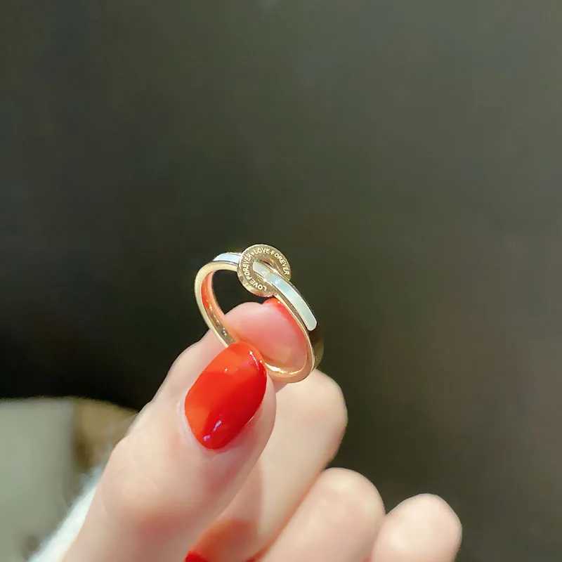 2021Trendy Roman Numeral Circle Center Round Rings For Women Korean Fashion Charm Lady Wedding Bands Party Classic Rings Jewelry
2021Trendy Roman Numeral Circle Center Round Rings For Women Korean Fashion Charm Lady Wedding Bands Party Classic Rings Jewelry