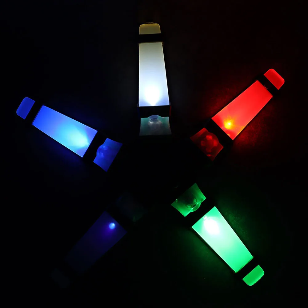 Tactical Signal Light Helmet Light Safety Flashing Lamp for Bike Sports Driving Helmet Signal Lamp Hunting CS Military
Tactical Signal Light Helmet Light Safety Flashing Lamp for Bike Sports Driving Helmet Signal Lamp Hunting CS Military