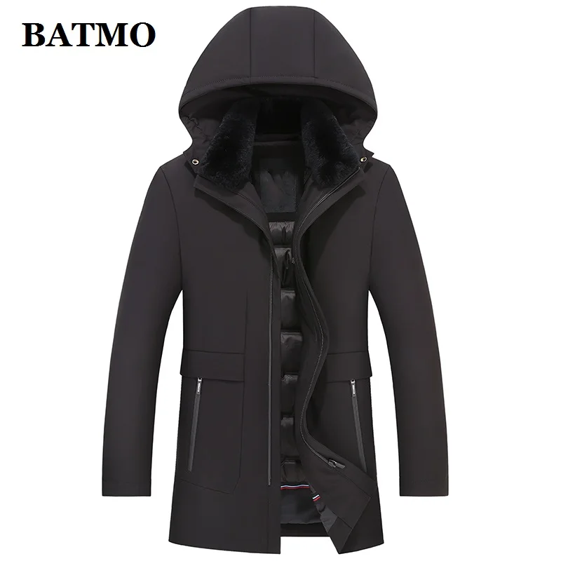 2021 Новое поступление зимние высококачественные мужские куртки BATMO на 90% белом утином пуху с капюшоном, теплая парка с воротником из искусств...
2021 Новое поступление зимние высококачественные мужские куртки BATMO на 90% белом утином пуху с капюшоном, теплая парка с воротником из искусств...