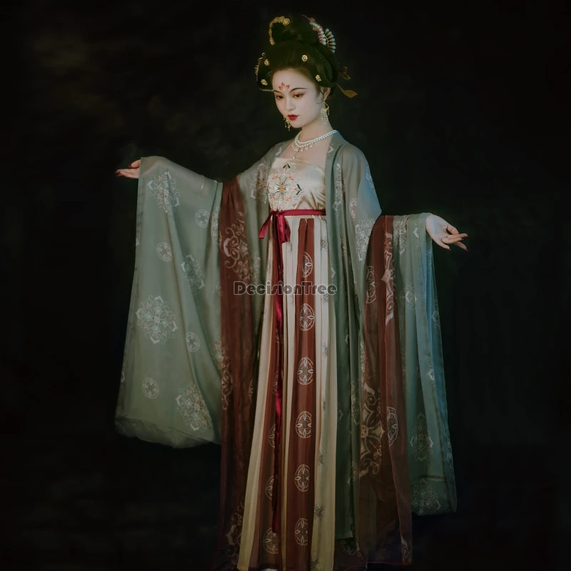 2022 chinese traditional clothes festival folk dance dress hanfu women girls vintage retro fairy oriental costume dance clothes
2022 chinese traditional clothes festival folk dance dress hanfu women girls vintage retro fairy oriental costume dance clothes