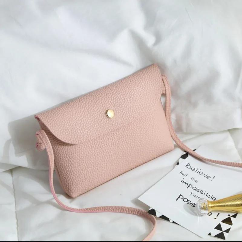 2021 Popular Women's Small Square Bag Elegant Soft Leather Messenger Bags All-match Solid Color Lady Shoulder Handbag For Summer
2021 Popular Women's Small Square Bag Elegant Soft Leather Messenger Bags All-match Solid Color Lady Shoulder Handbag For Summer