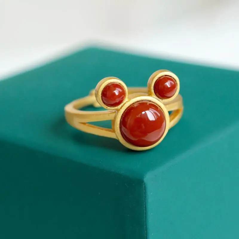 Natural Full of Meat South Red Hetian Jade Qinghai Green 925 Ring Sterling Silver Gold Plated Frosted Color Retaining Craft
Natural Full of Meat South Red Hetian Jade Qinghai Green 925 Ring Sterling Silver Gold Plated Frosted Color Retaining Craft