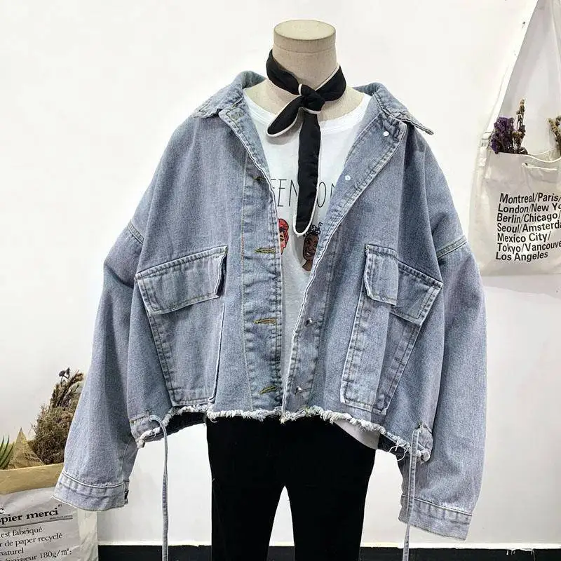Loose Denim Jacket Womens Coats Autumn Winter Loose Casual Streetwear Jean Jackets Vintage Button Trendy Coat For Women 2021
Loose Denim Jacket Womens Coats Autumn Winter Loose Casual Streetwear Jean Jackets Vintage Button Trendy Coat For Women 2021