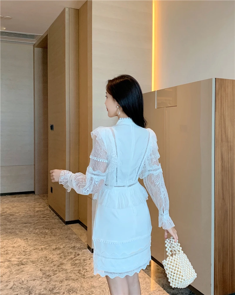 ZAWFL Elegant Womens Dress 2021 puff sleeve lace Beading Mesh Sleeve Tunic Dress White Long Sleeve A-Line Mini Party Dress
ZAWFL Elegant Womens Dress 2021 puff sleeve lace Beading Mesh Sleeve Tunic Dress White Long Sleeve A-Line Mini Party Dress
