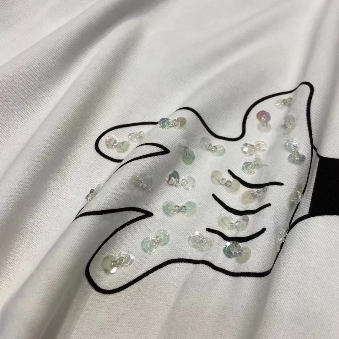 2021 Spring Long Sleeve Pullover Top New 2050 European Denim Splicing Medium Long Sleeve Round Neck T-shirt for Women
2021 Spring Long Sleeve Pullover Top New 2050 European Denim Splicing Medium Long Sleeve Round Neck T-shirt for Women