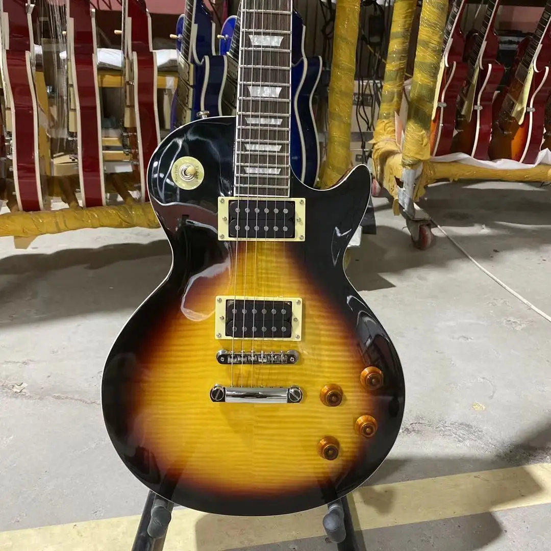 Стандартная электрическая гитара Sunburst, цвет красное дерево, гриф из красного дерева, серебряная фурнитура, Высококачественная гитара, бесп...
Стандартная электрическая гитара Sunburst, цвет красное дерево, гриф из красного дерева, серебряная фурнитура, Высококачественная гитара, бесп...