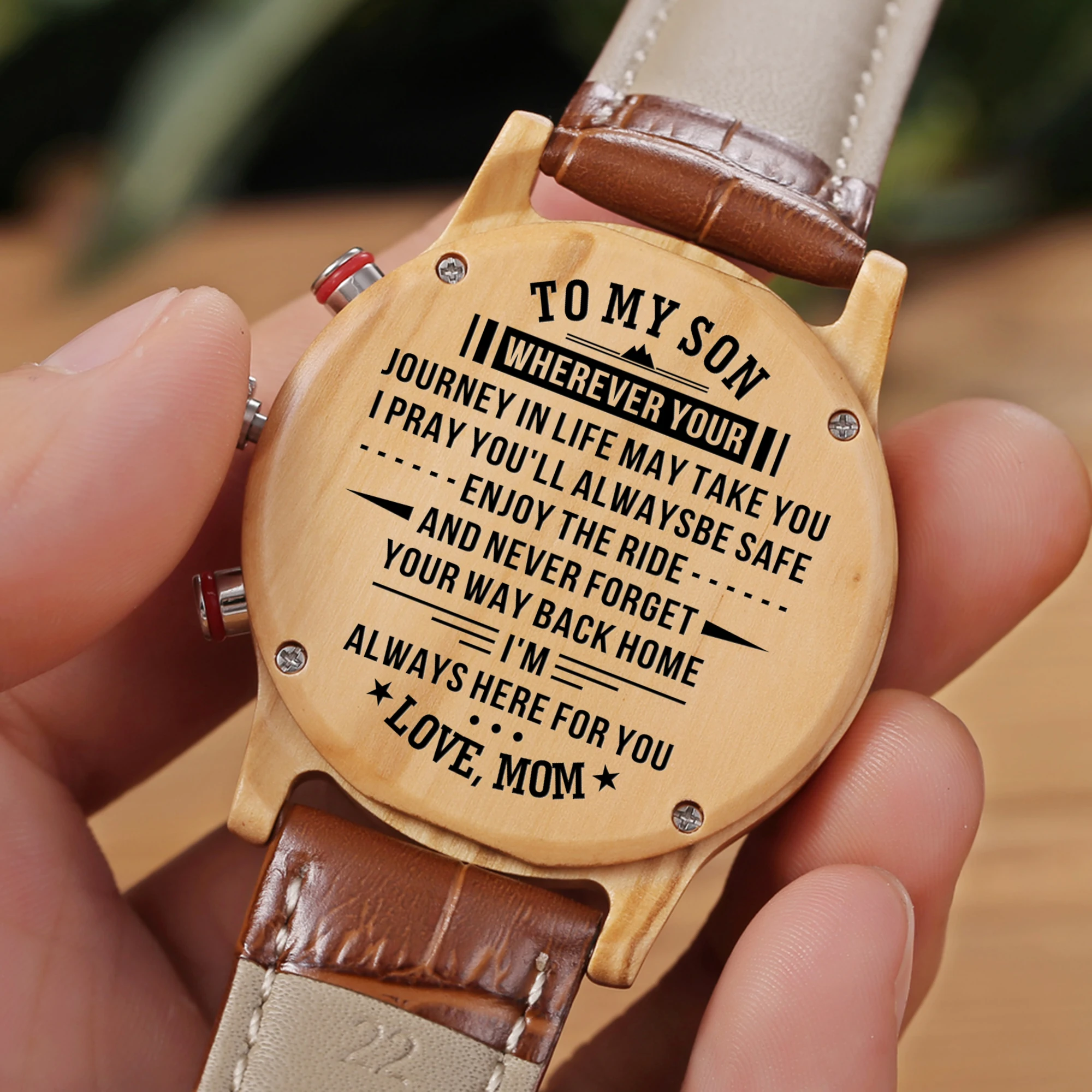 Mom To My Son-Fashion Automatic Quartz Sandal Men Watch Engravd Watch Luxury WristWatch Birthday Graduation Gifts
Mom To My Son-Fashion Automatic Quartz Sandal Men Watch Engravd Watch Luxury WristWatch Birthday Graduation Gifts