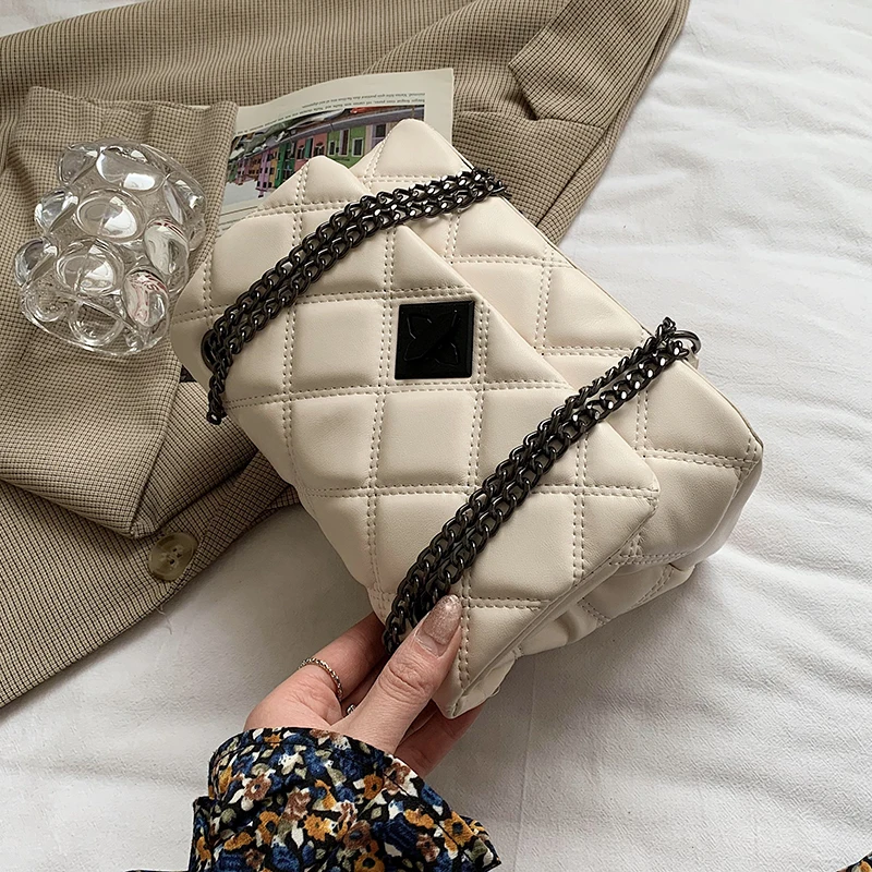 2021 Fashion Shoulder Bag Women Travel Bags Leather Pu Quilted Bag Female Luxury Handbags Women Bags Designer Sac A Main Femme
2021 Fashion Shoulder Bag Women Travel Bags Leather Pu Quilted Bag Female Luxury Handbags Women Bags Designer Sac A Main Femme