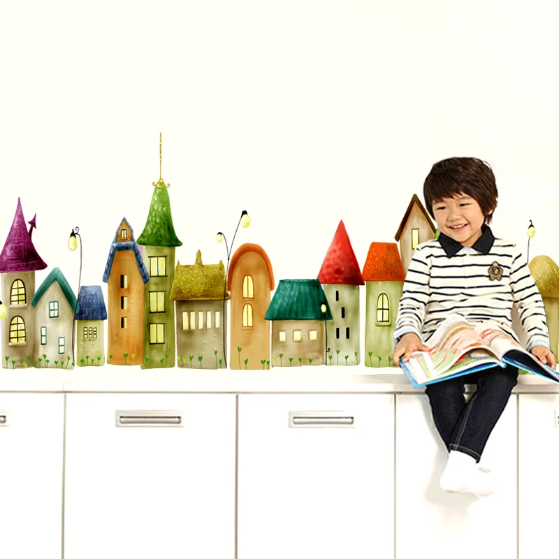 Красочные маленький городок настенные Стикеры для детской комнаты, Спальня отделка детской стены арт Декор для дома eco-friendly мультфильм накл...
Красочные маленький городок настенные Стикеры для детской комнаты, Спальня отделка детской стены арт Декор для дома eco-friendly мультфильм накл...