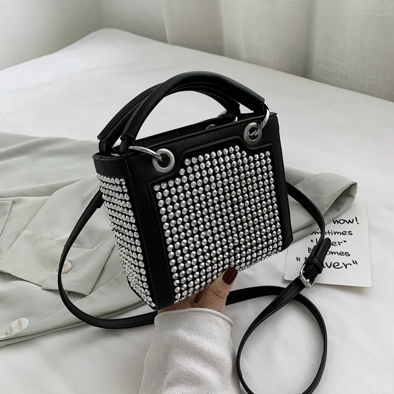 Fashion Diamond Women Handbags small Pu Leather Shoulder bag for female Crossbody Bags luxury designer Rivet pu leather totes
Fashion Diamond Women Handbags small Pu Leather Shoulder bag for female Crossbody Bags luxury designer Rivet pu leather totes