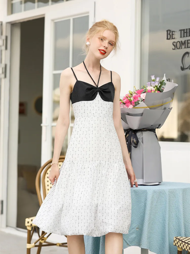 Tube Top Hanging Neck Dress Fishtail Chic Design Sense Spring Summer Black and White Floral Sleeveless French Small Fresh
Tube Top Hanging Neck Dress Fishtail Chic Design Sense Spring Summer Black and White Floral Sleeveless French Small Fresh