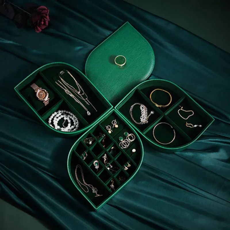 Clover Shape Custom Gift Packaging Jewelry Box Jewelry Petals Type Packaging Jewelry Gift Box
Clover Shape Custom Gift Packaging Jewelry Box Jewelry Petals Type Packaging Jewelry Gift Box