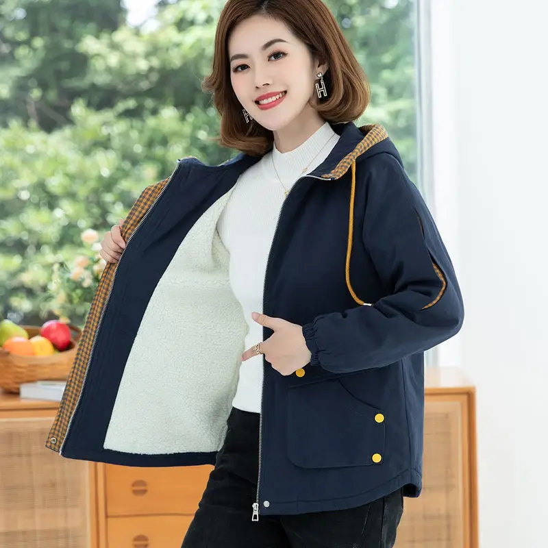 Autumn Winter Women Warm Jacket Parkas Female Thicken Coat Cotton Padded Hooded Outwear Ladies Loose Snow Jacket Plus Size A219
Autumn Winter Women Warm Jacket Parkas Female Thicken Coat Cotton Padded Hooded Outwear Ladies Loose Snow Jacket Plus Size A219