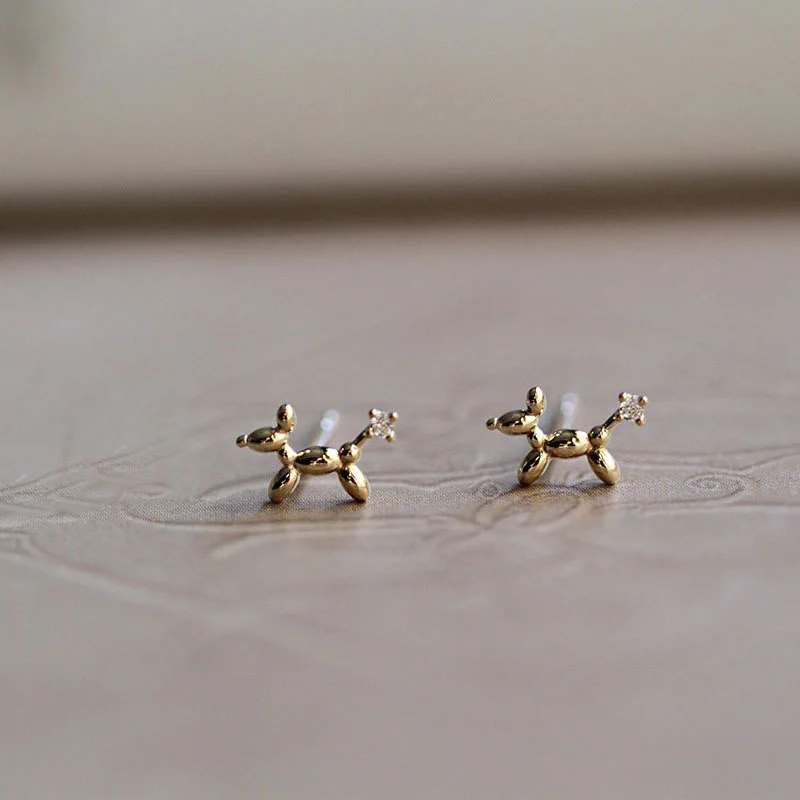 925 Sterling Silver 2021 Korean New Design Doll Little Small Fashion Stud Earrings Gift For Women Luxury Unusual Fine Jewellery
925 Sterling Silver 2021 Korean New Design Doll Little Small Fashion Stud Earrings Gift For Women Luxury Unusual Fine Jewellery
