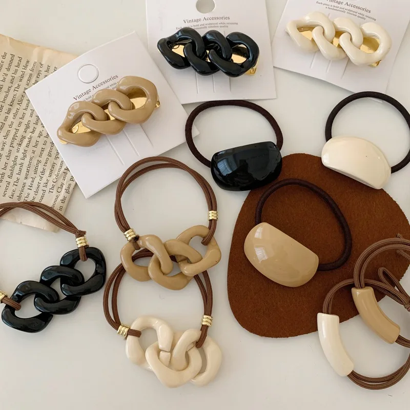 1 Pcs Milk Tea Series Sweet Temperament Hair Rope Hair Loop Twist Chain Hairpin Bangs Clip Hair Carson Hair Accessories
1 Pcs Milk Tea Series Sweet Temperament Hair Rope Hair Loop Twist Chain Hairpin Bangs Clip Hair Carson Hair Accessories