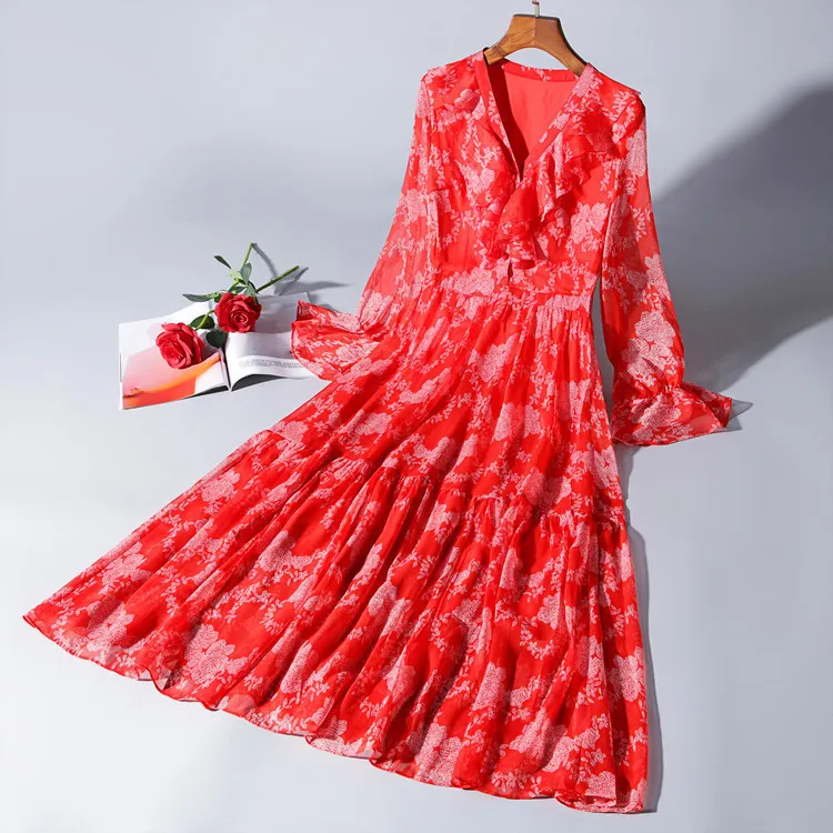 splicing neck New V printing emulation silk dress spring fine temperament full ed dress couture dress fashion
splicing neck New V printing emulation silk dress spring fine temperament full ed dress couture dress fashion