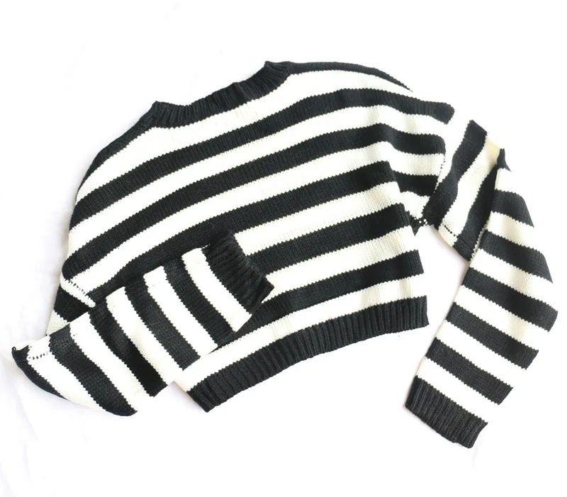 Fashion pullover sweater knit short top 2021 streetwear women's striped sweater winter autumn women's top cropped sweater
Fashion pullover sweater knit short top 2021 streetwear women's striped sweater winter autumn women's top cropped sweater