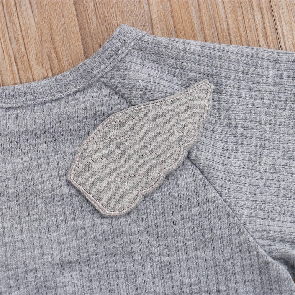 Toddler Baby Cute Angel Wings Rompers Childrens Short-sleeved Jumpsuit Fashion Solid Color V-neck Side Bandage One Piece Romper
Toddler Baby Cute Angel Wings Rompers Childrens Short-sleeved Jumpsuit Fashion Solid Color V-neck Side Bandage One Piece Romper