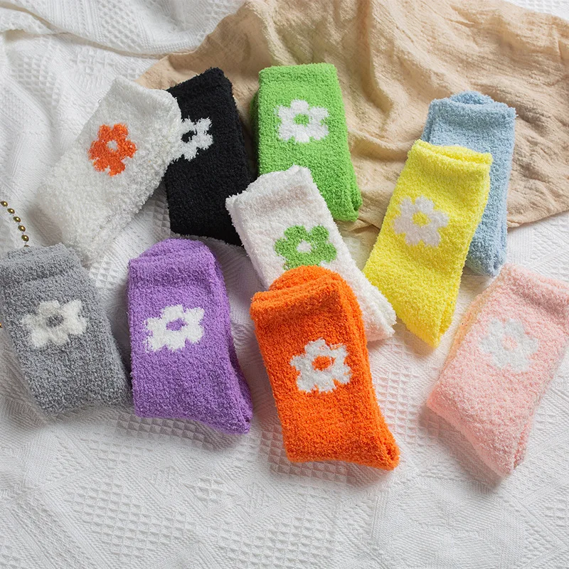 Winter New Autumn Happy Thicken Keep Warm Kawaii Flower Pattern Lovely Sleep Women Velvet Cute Socks
Winter New Autumn Happy Thicken Keep Warm Kawaii Flower Pattern Lovely Sleep Women Velvet Cute Socks