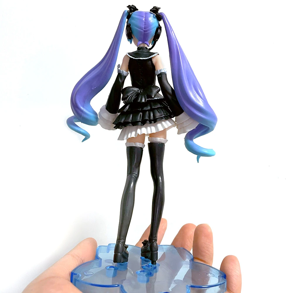 17cm Japan Anime Black clothes purple hair Sakura Action Figures Toys Girls PVC Figure Model Toys girl birthday gifts home decor
17cm Japan Anime Black clothes purple hair Sakura Action Figures Toys Girls PVC Figure Model Toys girl birthday gifts home decor