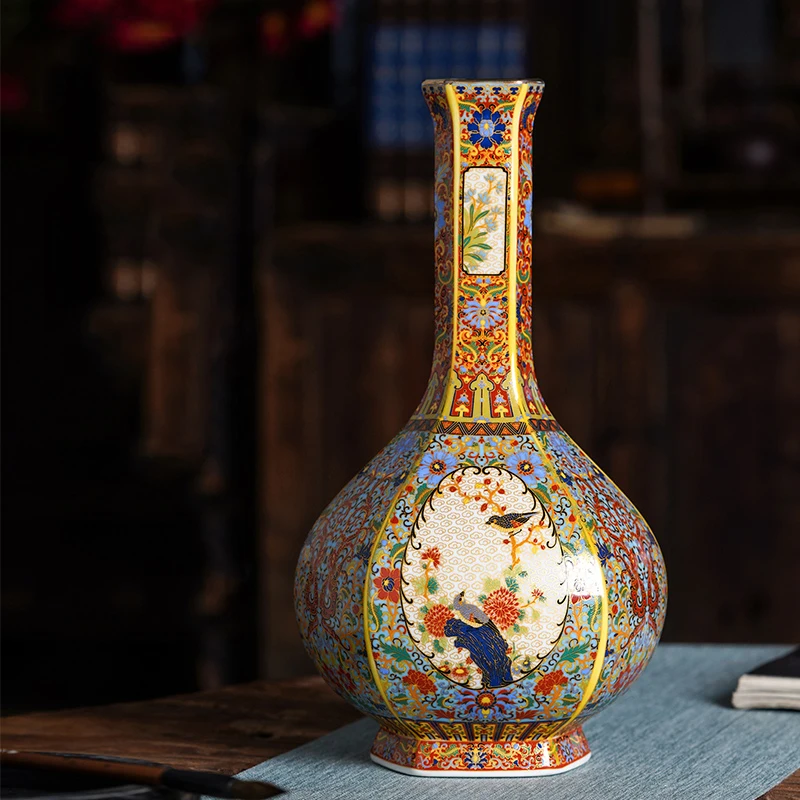 Jingdezhen antique porcelain enamel vase new Chinese style imitation Qing Dynasty Yongzheng living room decoration ornaments
Jingdezhen antique porcelain enamel vase new Chinese style imitation Qing Dynasty Yongzheng living room decoration ornaments