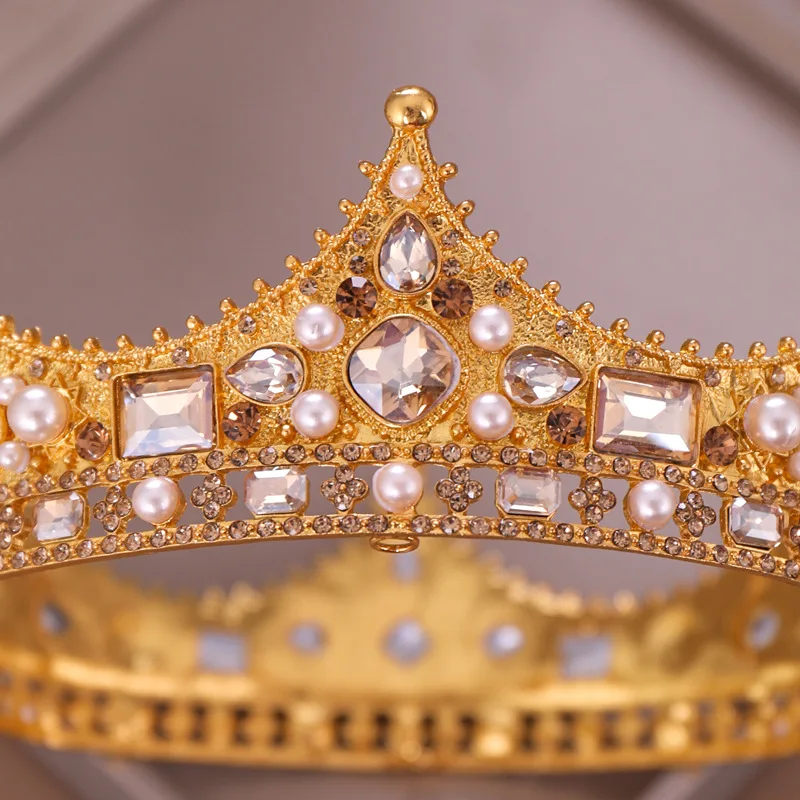 Popular pearl Crown wedding wedding accessories hair hoops retro bridal headdress Rhineland stone ornament claw clip
Popular pearl Crown wedding wedding accessories hair hoops retro bridal headdress Rhineland stone ornament claw clip