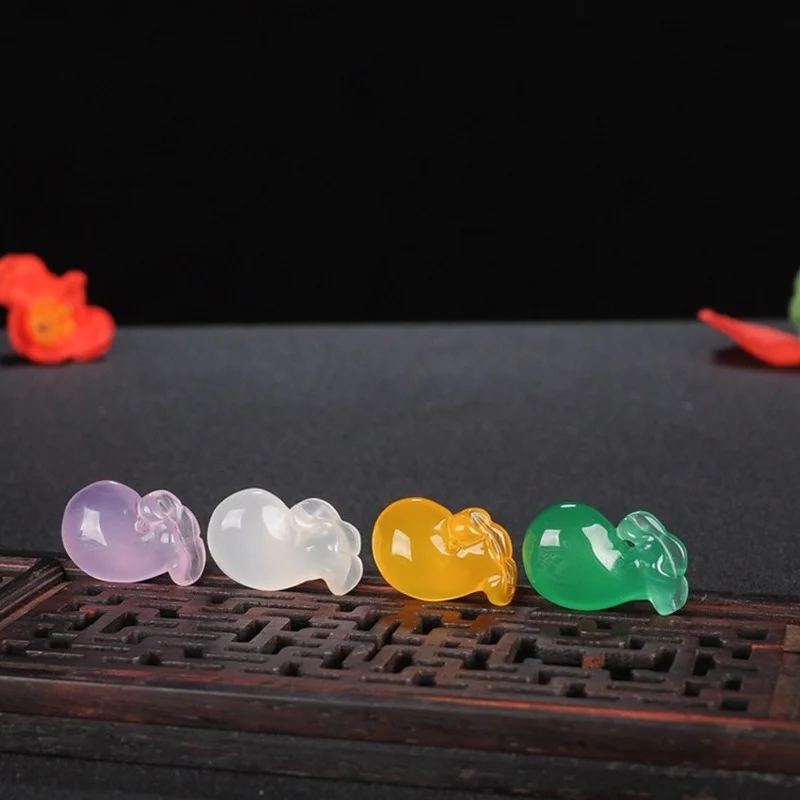 Natural Green Jade Chalcedony Purse Pendant Necklace Chinese Hand-Carved Charm Jewelry Accessories Amulet Fashion Men Women Gift
Natural Green Jade Chalcedony Purse Pendant Necklace Chinese Hand-Carved Charm Jewelry Accessories Amulet Fashion Men Women Gift