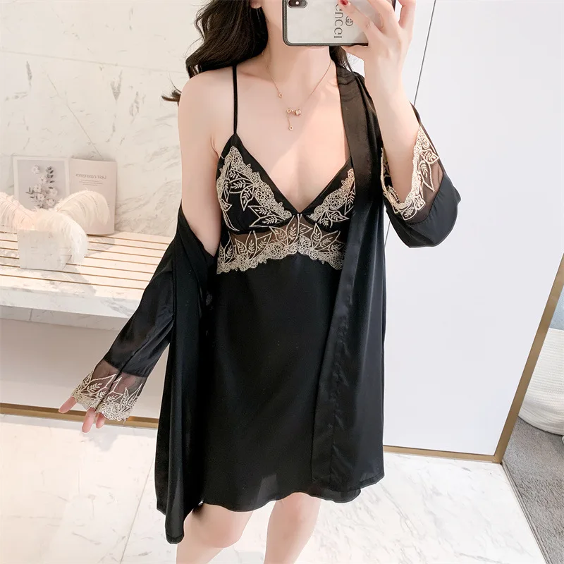 2PCS Set Sexy Robe&Nightdress Suit Rayon Sleepwear For Women Lace Patchwork Intimate Lingerie Soft Home Clothes Nightgown
2PCS Set Sexy Robe&Nightdress Suit Rayon Sleepwear For Women Lace Patchwork Intimate Lingerie Soft Home Clothes Nightgown