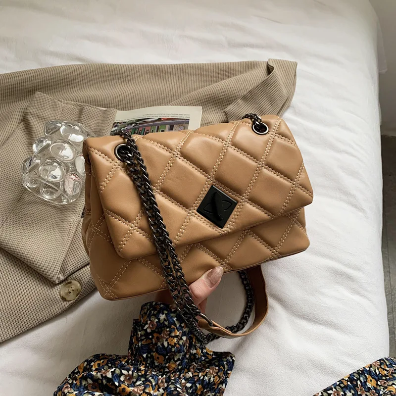 New Spring and Summer Fashion Texture Chain Handbag 2021 Large Chain Shoulder Bag Single Shoulder Designer Handbags
New Spring and Summer Fashion Texture Chain Handbag 2021 Large Chain Shoulder Bag Single Shoulder Designer Handbags