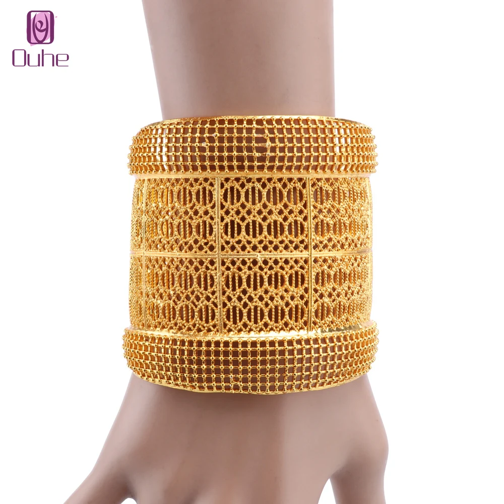 OUHE Luxury Dubai Wide Bangle for Women Men Gold Color African Bracelets&Bangles India Jewelry Bridal Wedding Gifts
OUHE Luxury Dubai Wide Bangle for Women Men Gold Color African Bracelets&Bangles India Jewelry Bridal Wedding Gifts
