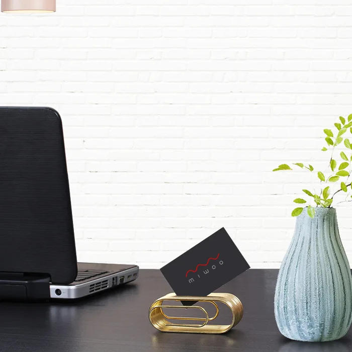 Luxury Electroplated Stainless Steel Business Name Card Holder Deformable Display Stand Rack Desktop Table Organizer
Luxury Electroplated Stainless Steel Business Name Card Holder Deformable Display Stand Rack Desktop Table Organizer