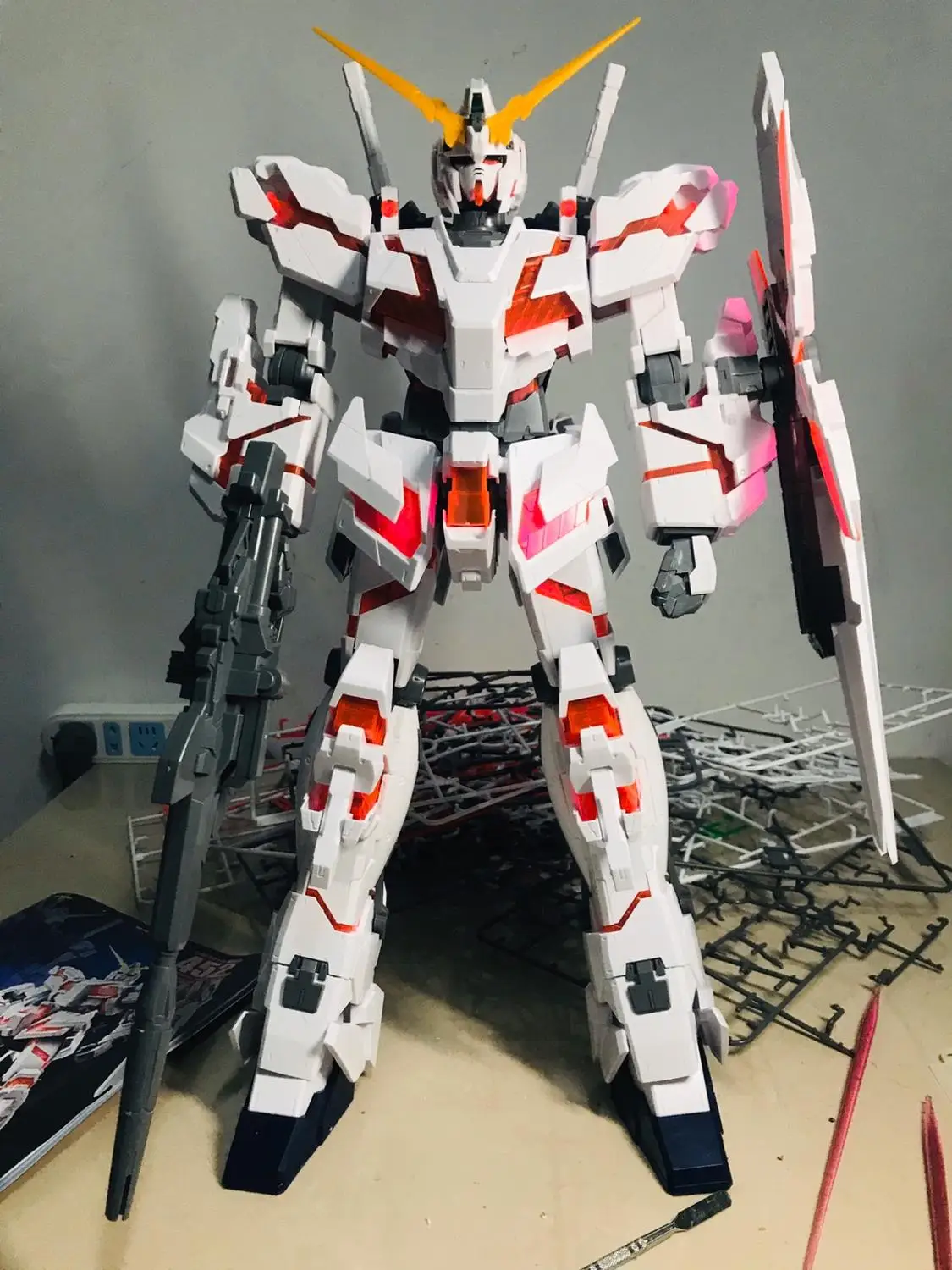 DABAN model 1/48 Mega UNICORN Fighter Full Psycho- Frame Prototype Suit Mobile mode Assembled Action Figure Model Toys
DABAN model 1/48 Mega UNICORN Fighter Full Psycho- Frame Prototype Suit Mobile mode Assembled Action Figure Model Toys