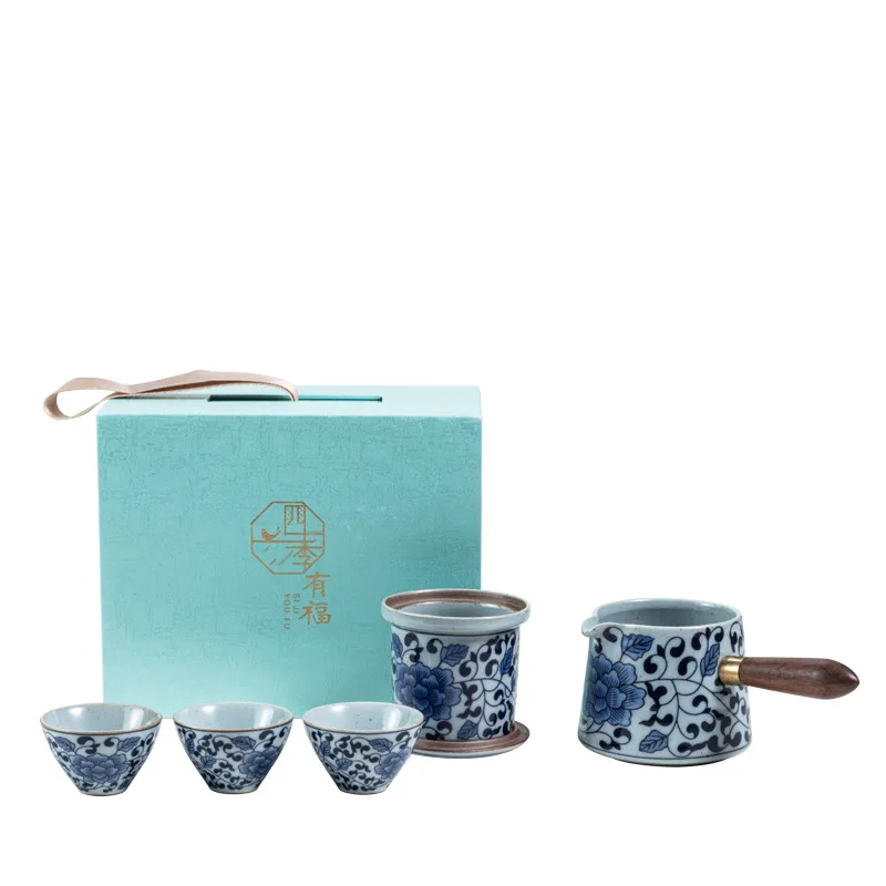 Blue and White Porcelain Tea Set Mini Set Chinese Simple One Pot Fills Three Cups Side Handle Pot Liner Filter National Gift
Blue and White Porcelain Tea Set Mini Set Chinese Simple One Pot Fills Three Cups Side Handle Pot Liner Filter National Gift