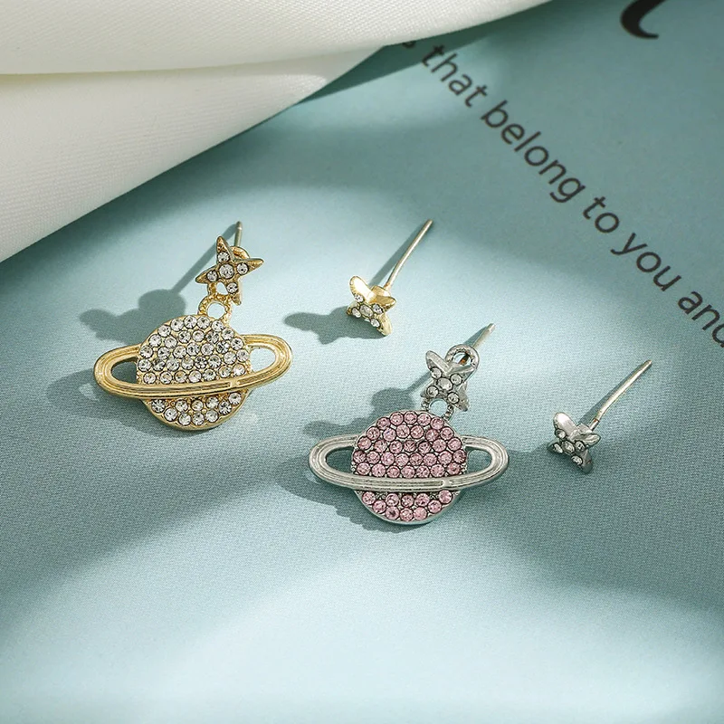 Fashion Trendy Saturn Pink Gold Color Women Earrings Korean Universe Planet Asymmetric Light Luxury Women Wedding Earrings
Fashion Trendy Saturn Pink Gold Color Women Earrings Korean Universe Planet Asymmetric Light Luxury Women Wedding Earrings