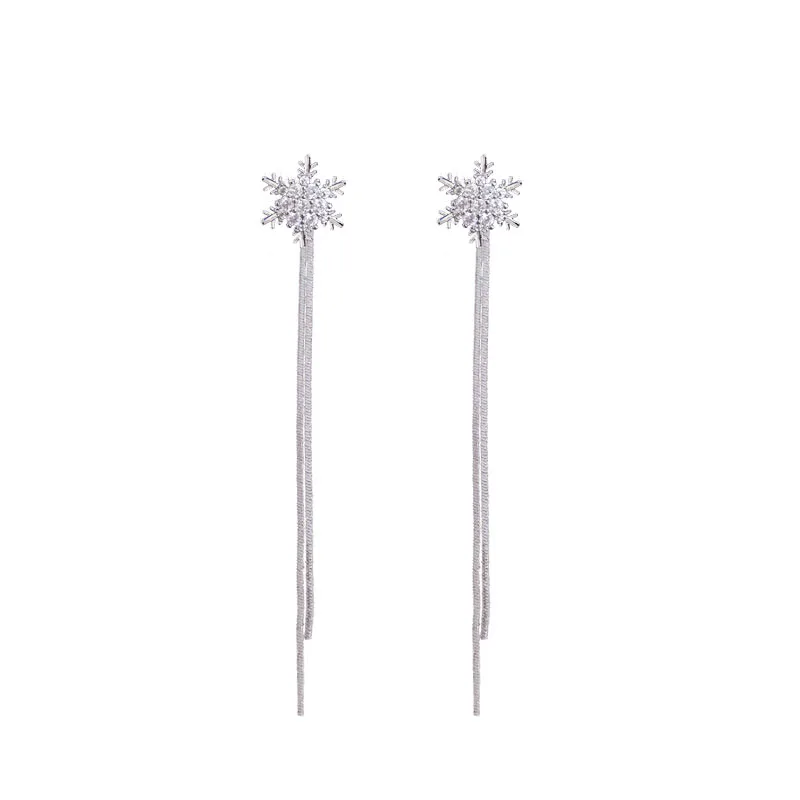 Personality elegant Prevent Allergy snowflake Fashion Stud Earrings High Quality exquisite Long Tassel Earrings Fashion Simple
Personality elegant Prevent Allergy snowflake Fashion Stud Earrings High Quality exquisite Long Tassel Earrings Fashion Simple
