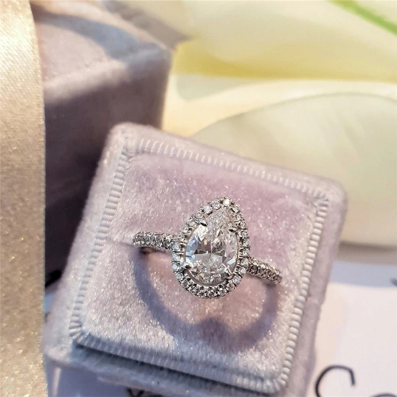 RandH 14K Solid White Gold Water Drop Cut 2.0ct 9*7mm D Color Moissanite Halo Stone Half Band Engagement Ring Pear Cut Rings
RandH 14K Solid White Gold Water Drop Cut 2.0ct 9*7mm D Color Moissanite Halo Stone Half Band Engagement Ring Pear Cut Rings