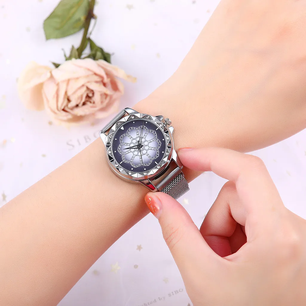 Luxury Women Watches Ladies Quartz Stainless Steel magnetic Band Wrist Watch Casual Girl Clock reloj mujer Gifts /d 
Luxury Women Watches Ladies Quartz Stainless Steel magnetic Band Wrist Watch Casual Girl Clock reloj mujer Gifts /d