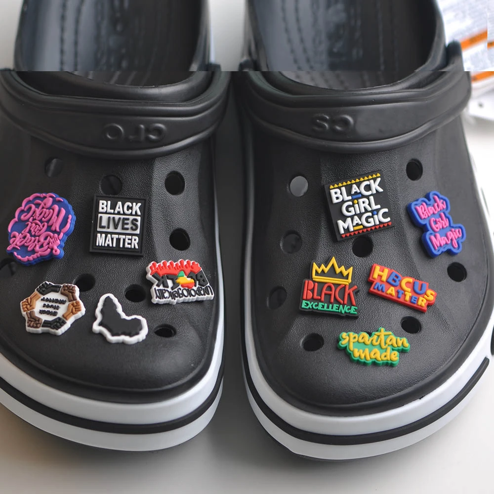 1 PCS I Can Not Breathe Shoe Charms Soft PVC For Croc Shoe Charm Black Lives Matter Fist BGM BLM King Boy Girl Xmas Gift
1 PCS I Can Not Breathe Shoe Charms Soft PVC For Croc Shoe Charm Black Lives Matter Fist BGM BLM King Boy Girl Xmas Gift