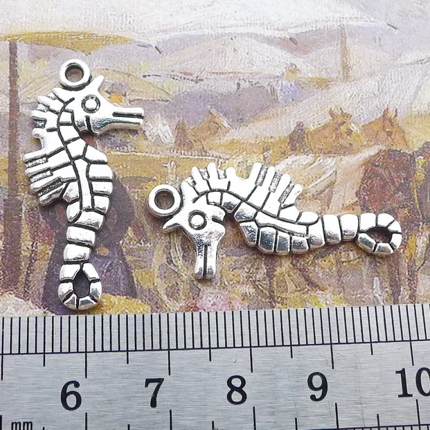Cute Charms For Bracelet 5 Pieces 34x17mm Antique Silver Color Hippocampus Charms
Cute Charms For Bracelet 5 Pieces 34x17mm Antique Silver Color Hippocampus Charms
