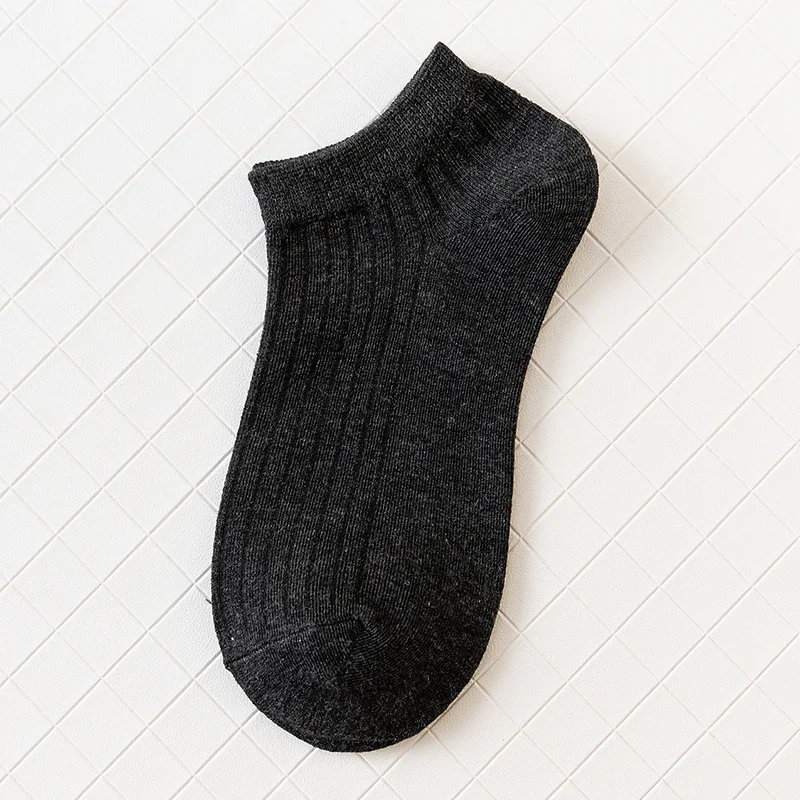Fashion Men's Socks Spring and Summer Cotton Striped Shallow Mouth Invisible Boat Socks Sports Sweat Deodorant Breathable
Fashion Men's Socks Spring and Summer Cotton Striped Shallow Mouth Invisible Boat Socks Sports Sweat Deodorant Breathable