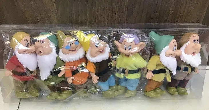Cute Disney Snow White and The Seven Dwarfs Cartoon Figure Toy 15cm Anime Disney Princess PVC Model Doll Collection Toy for Kids
Cute Disney Snow White and The Seven Dwarfs Cartoon Figure Toy 15cm Anime Disney Princess PVC Model Doll Collection Toy for Kids