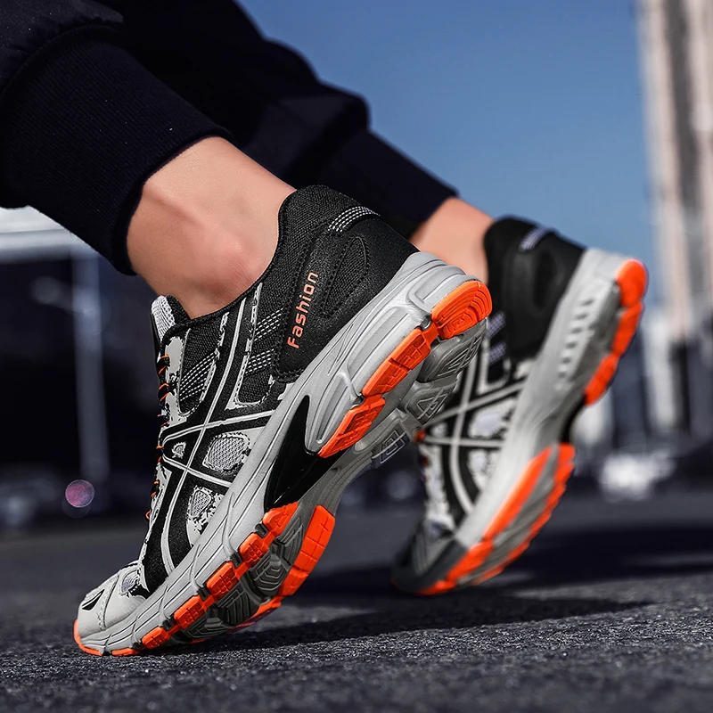 Hot Sale 2020 Men's Sneakers Outdoor Training Comfortable Breathable Sports Shoes Non-slip Shock Absorption Casual Running Shoes
Hot Sale 2020 Men's Sneakers Outdoor Training Comfortable Breathable Sports Shoes Non-slip Shock Absorption Casual Running Shoes