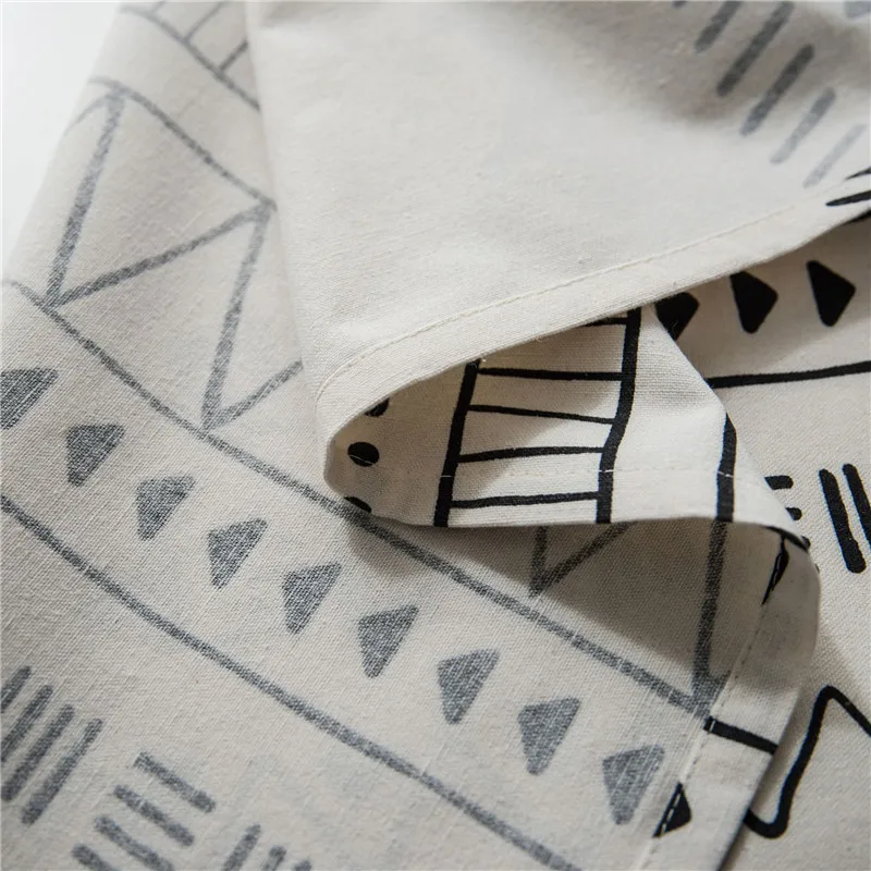 Geometric Printed Tablecloth Cotton Linen Rectangular Table Cloth For Home Kitchen Tables Desk Wedding Banquet Furniture Decor
Geometric Printed Tablecloth Cotton Linen Rectangular Table Cloth For Home Kitchen Tables Desk Wedding Banquet Furniture Decor