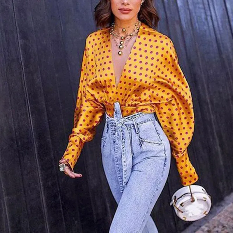 Elegant Yellow Polka Dot Print Long lantern Sleeve V Neck Women Blouse Top Streetwear
Elegant Yellow Polka Dot Print Long lantern Sleeve V Neck Women Blouse Top Streetwear