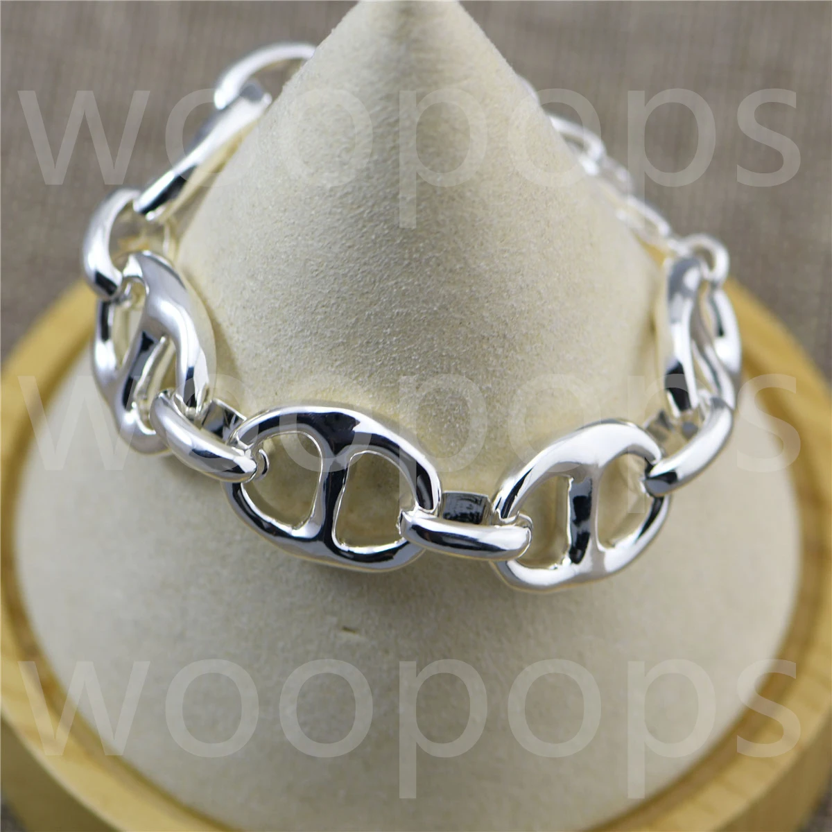 2021 Fashion Jewelry 19CM Simple Chain Bracelet Silver For Women Wholesale Party Birthday Gift
2021 Fashion Jewelry 19CM Simple Chain Bracelet Silver For Women Wholesale Party Birthday Gift