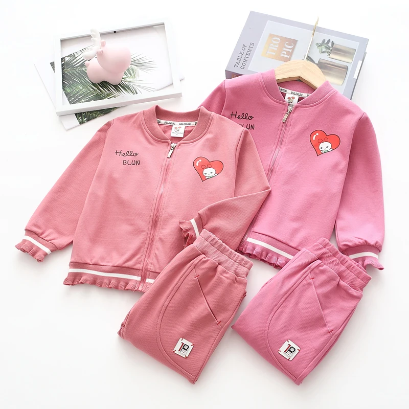 Осенний Новый Детский костюм с принтом, пальто на молнии и брюки, спортивный удобный костюм с длинными рукавами для девочек 
Осенний Новый Детский костюм с принтом, пальто на молнии и брюки, спортивный удобный костюм с длинными рукавами для девочек