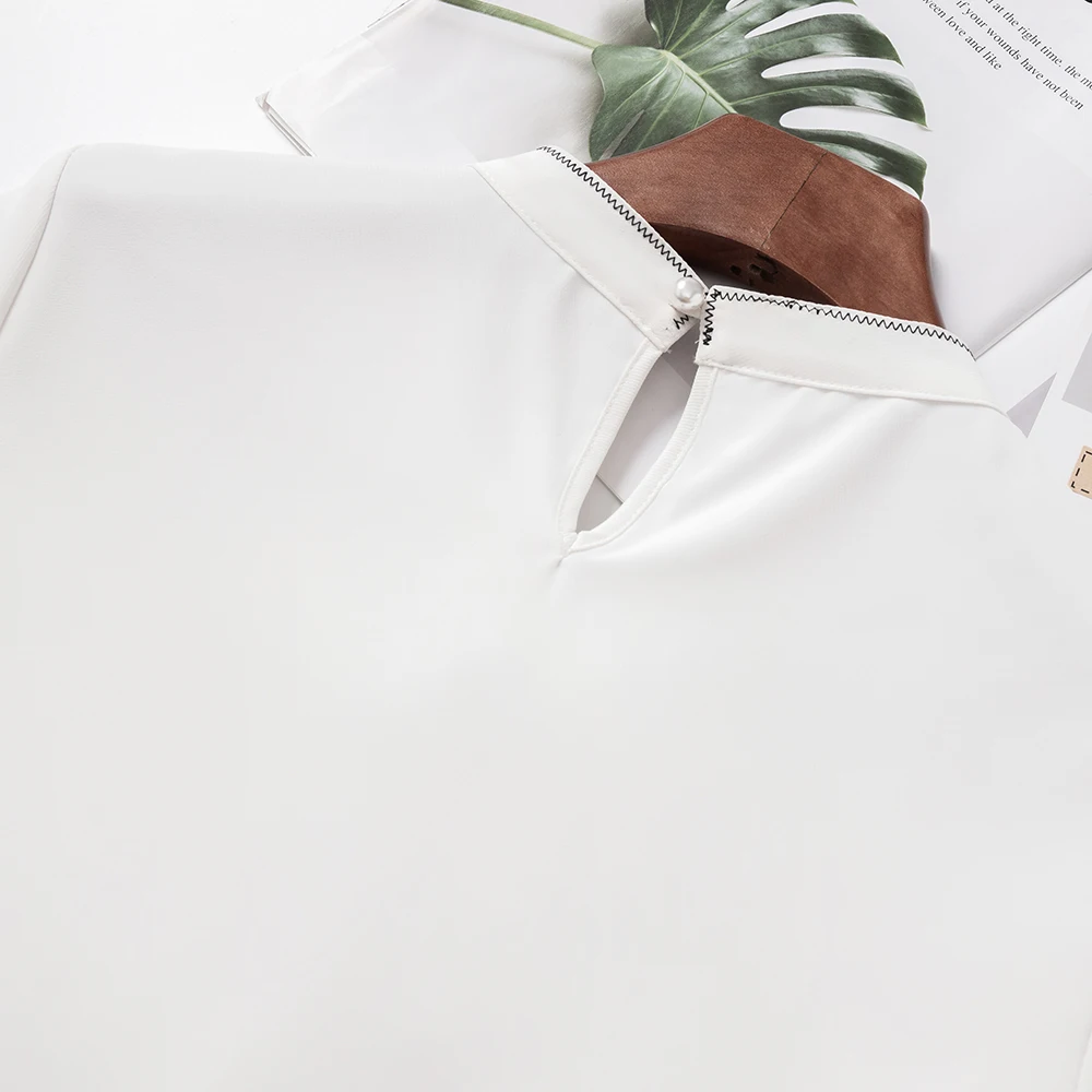 2021 Summer Temperament Shirt Women Fashion Elegant Short Sleeve New Bow Blouses Office Ladies Work Casual Tops Plus Size S-4XL
2021 Summer Temperament Shirt Women Fashion Elegant Short Sleeve New Bow Blouses Office Ladies Work Casual Tops Plus Size S-4XL