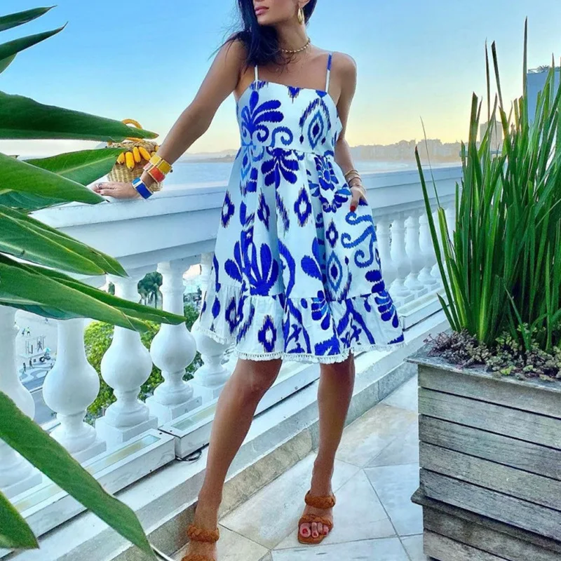 Early Spring 2021 Dress New Retro Court Style Printing Short Style High Waist Slim Suspender Dress Women's
Early Spring 2021 Dress New Retro Court Style Printing Short Style High Waist Slim Suspender Dress Women's