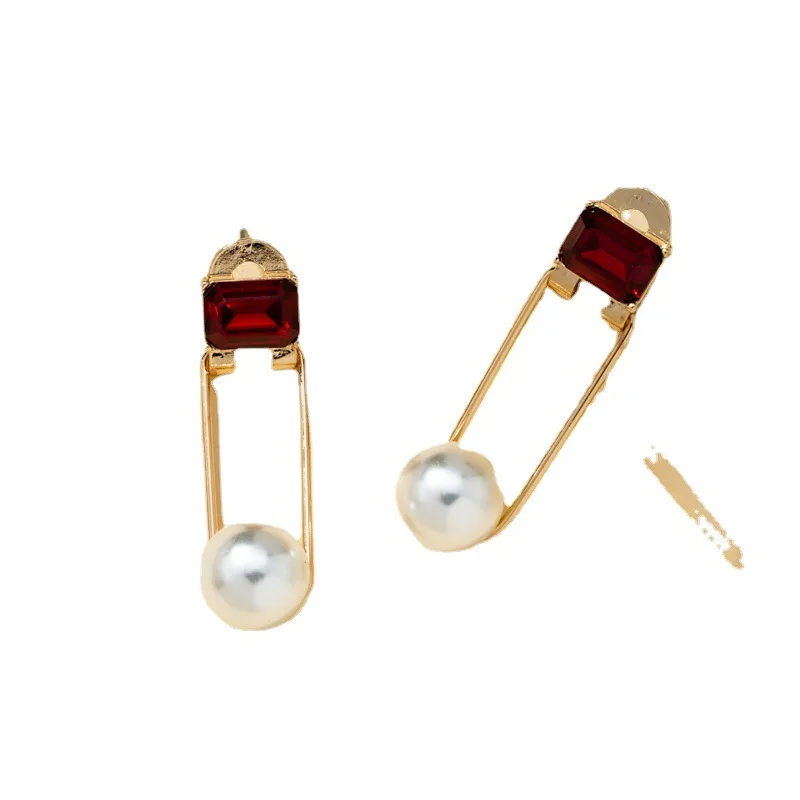 New Design Pearl Crystal Rhinestone Irregular Pin Shape Dangle Earring Women Jewelry Exaggeration Sexy Girls Party Wear Earrings
New Design Pearl Crystal Rhinestone Irregular Pin Shape Dangle Earring Women Jewelry Exaggeration Sexy Girls Party Wear Earrings