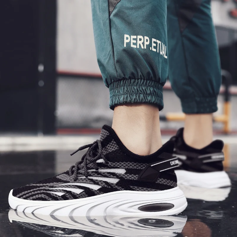 2020 Men Casual Shoes Comfortable Light Men Sneakers Matching Male Footwear Sapatos Masculinos Outdoor Light Men Shoes Zapatos
2020 Men Casual Shoes Comfortable Light Men Sneakers Matching Male Footwear Sapatos Masculinos Outdoor Light Men Shoes Zapatos